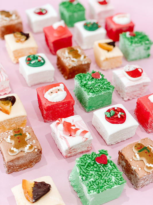 12pc Holly Jolly Marshmallow Box